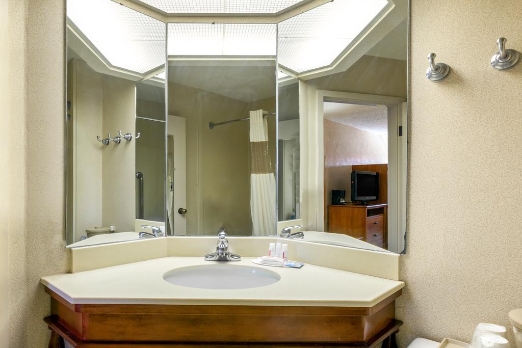 מלון Baymont By Wyndham Amarillo East חדר תמונה