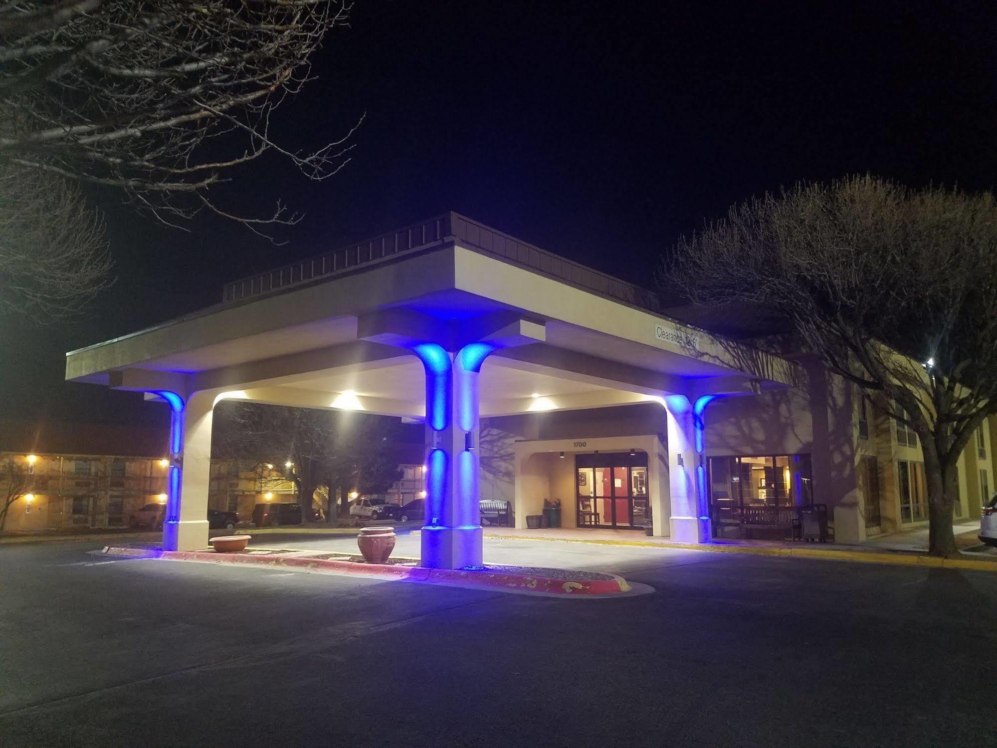מלון Baymont By Wyndham Amarillo East מראה חיצוני תמונה